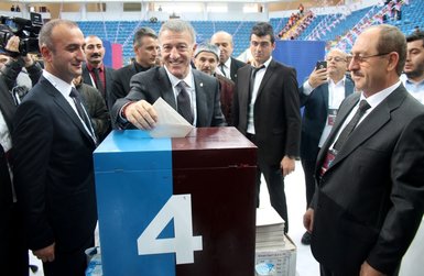 Trabzonspor Genel Kurulu’nda oy verme işlemi başladı