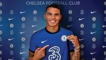 Chelsea Thiago Silva’yı resmen duyurdu!