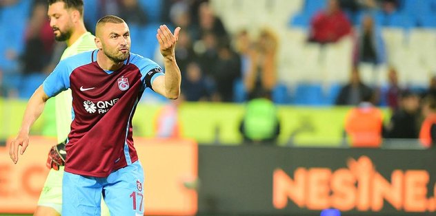 Futbol Genel Koordinatörü Özkan Sümer: "Burak ve Sosa'ya teklif yok!"