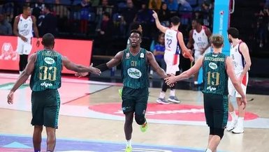 Beşiktaş Angel Delgado'yu transfer etti