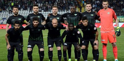 Akhisar’da 5 oyuncu sınırda