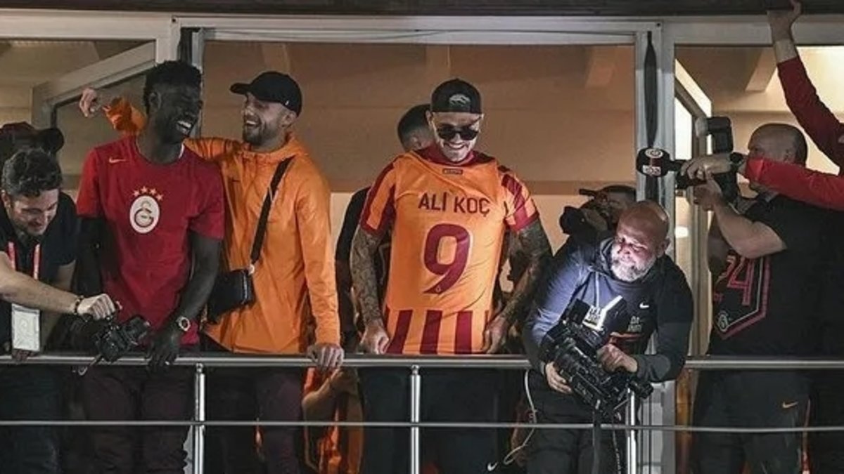 Galatasaray haberleri Mauro Icardi'den Ali Koç'lu forma