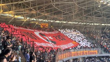 G.Saray taraftarı Atatürk’ü unutmadı