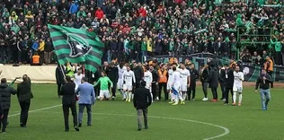 Denizlispor zirve yaptı