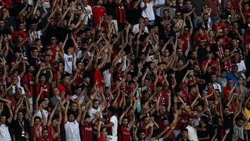 F.Bahçe biletleri satışta