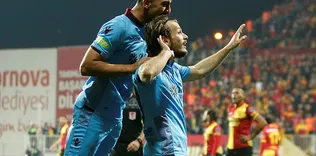 Abdülkadir ’Parmak ısırtıyor’