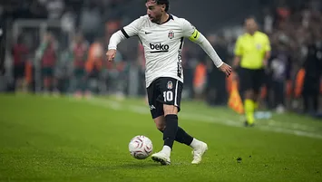 Orkun Kökçü Crystal Palace karşısında oynayacak mı?
