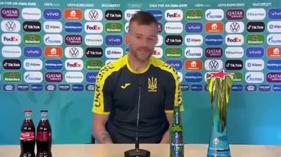 Son dakika EURO 2020 haberleri: Andriy Yarmolenko'dan Cristiano Ronaldo'ya gönderme! O anlar kırdı geçirdi