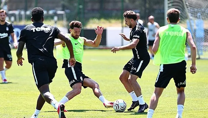 besiktas-midtjylland-maci-ne-zaman-saat-kacta-ve-hangi-kanalda-avrupa-ligi-1784782546749.jpeg Beşiktaş-Midtjylland maçından son notlar