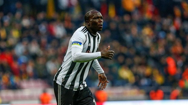 Beşiktaş'ta Aboubakar imza töreninde konuştu! Fenerbahçe menajerimle görüştü