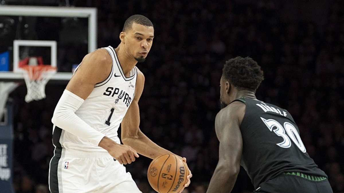 Minnesota Timberwolves'u yenen San Antonio Spurs seride öne geçti