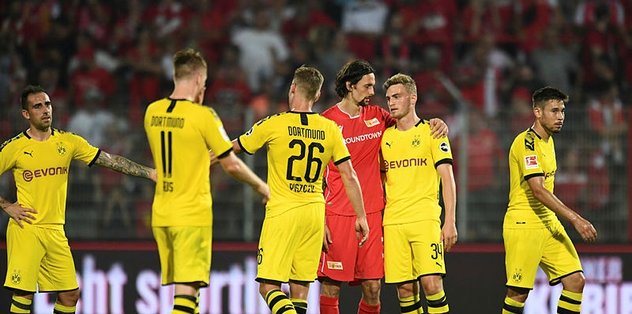 Borussia Dortmund sezonun ilk mağlubiyetini aldı