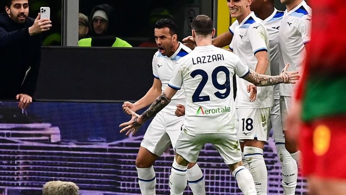 Milan 1-2 Lazio (MAÇ SONUCU ÖZET) Milan 1-2 Lazio (MAÇ SONUCU ÖZET)