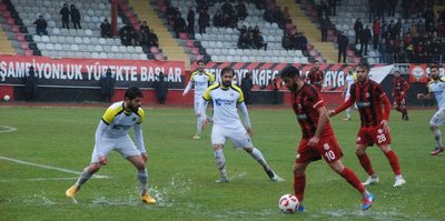Menemen Belediyespor, gol oldu yağdı