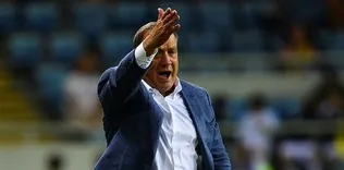 Advocaat 6 ismi sildi