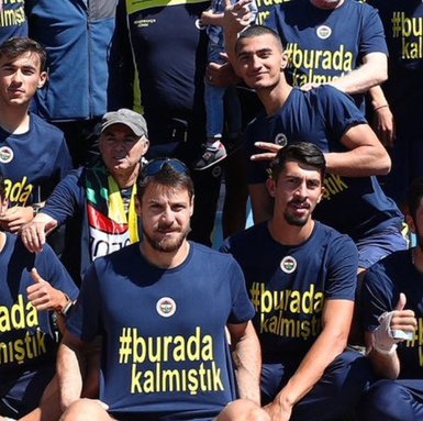 Fenerbahçe Kürek Takımı’ndan Galatasaray’a ’Burada kalmıştık’ göndermesi!