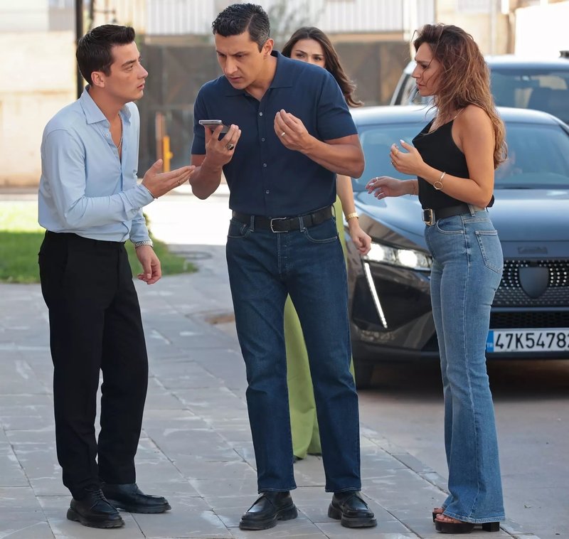 uzak-sehir-35-bolum-fragmani-uzak-sehir-35-bolum-fragmani-yayinlandi-mi-1760963671242.jpeg Uzak Şehir 35. Bölüm Fragmanı İzle