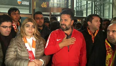 Kayserispor taraftarı moral verdi