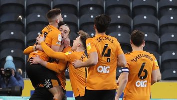 Hull City evinde kazandı