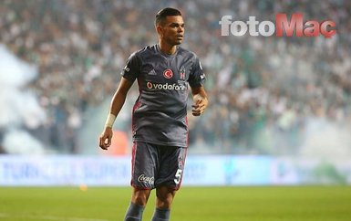 Beşiktaş’ta kriz... 4 futbolcu isyan etti! İşte o isimler...