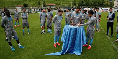 Trabzonspor'da Da Costa ve Guilherme'ye doğum günü sürprizi
