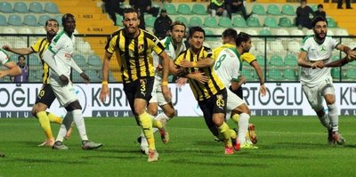 İstanbulspor'da çifte ayrılık