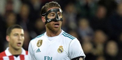 Sergio Ramos tarihe geçti!