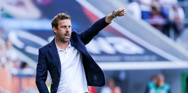 Stuttgart Markus Weinzierl'in görevine son verdi