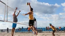 Plajda 1 yıl erteleme