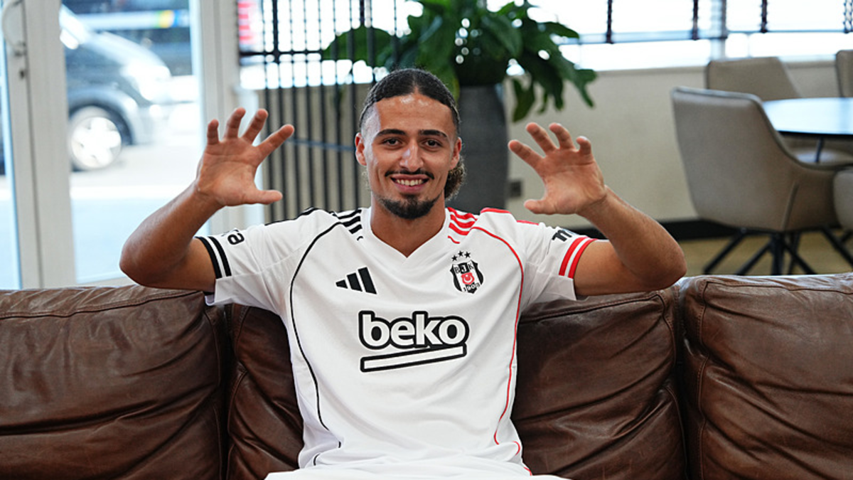 Beşiktaş Taylan Bulut'u resmen açıkladı! Beşiktaş Taylan Bulut'u resmen açıkladı!