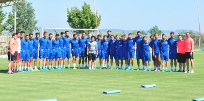 Menemen Belediyespor topbaşı yaptı