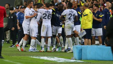Fenerbahçe 2-0 Hull City (MAÇ SONUCU-ÖZET) | F.Bahçe 2 dakikada fişi çekti! Arda Güler maça damga vurdu