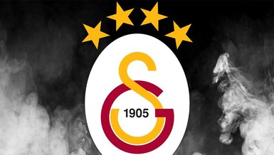 SPOR HABERİ - Galatasaray'ın Lokomotiv Moskova maçı kafilesi belli oldu! Arda Turan ve Sacha Boey...