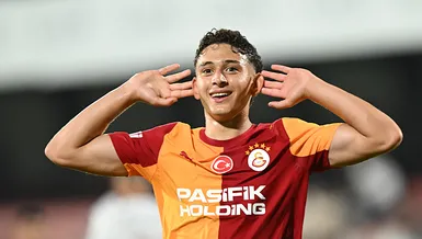 Gençlerle uzattılar