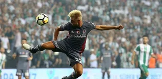 Bundesliga’ya geri döndü!