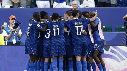 Fransa, Paraguay'ı Mbappe ile yıktı!