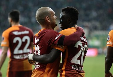 Galatasaraylı eski yıldız silah zoruyla kaçırıldı!