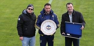 Pereira'ya özel hediye