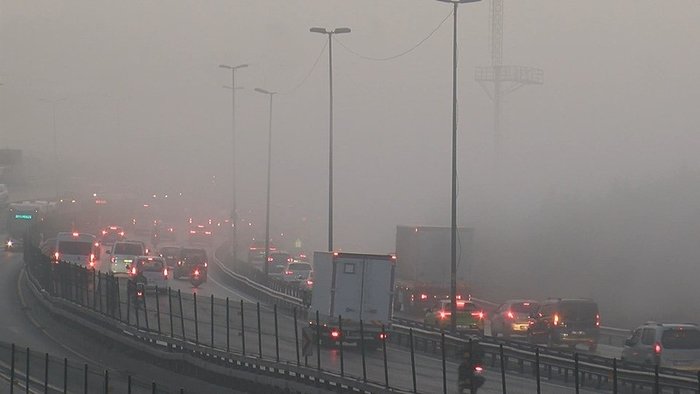 istanbula-kuvvetli-saganak-geliyor-meteoroloji-ilce-ilce-saydi-4-kasim-hava-durumu-1762234960130.jpeg İstanbul güne yoğun sisle uyandı | 4 Kasım Salı