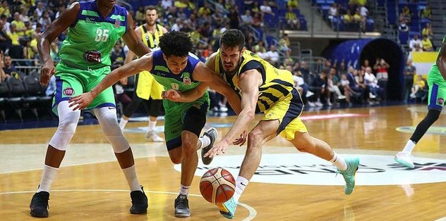 Fenerbahçe seriyi 2-0'a getirdi