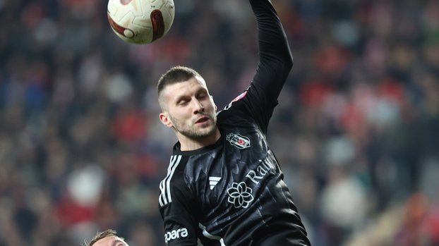 Beşiktaş'ta flaş Ante Rebic gelişmesi!  Santos kararını verdi