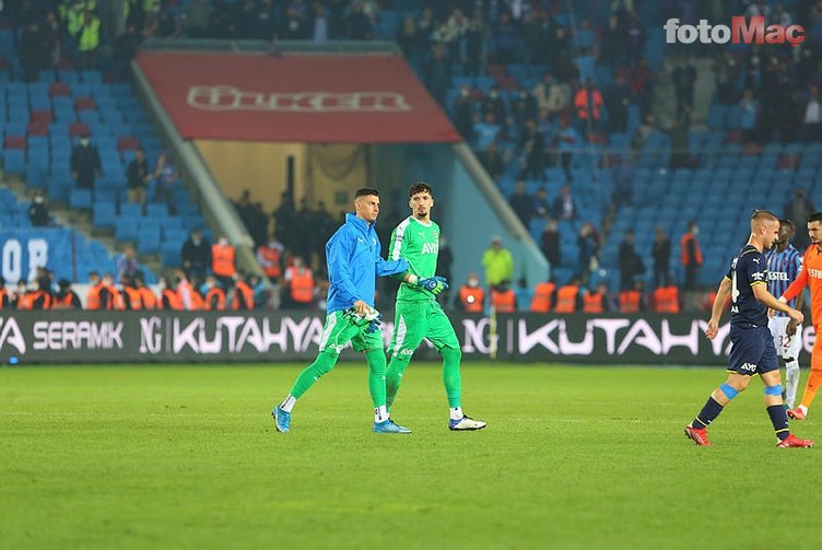 FENERBAHÇE HABERLERİ - Vitor Pereira'dan Alanyaspor maçında farklı 11! Altay, Osayi ve Kim'in yerine...