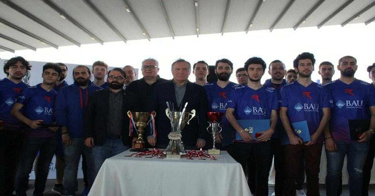 espor turkiye sampiyonu bau oldu fotomac