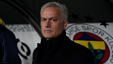 Mourinho ilk peşinde