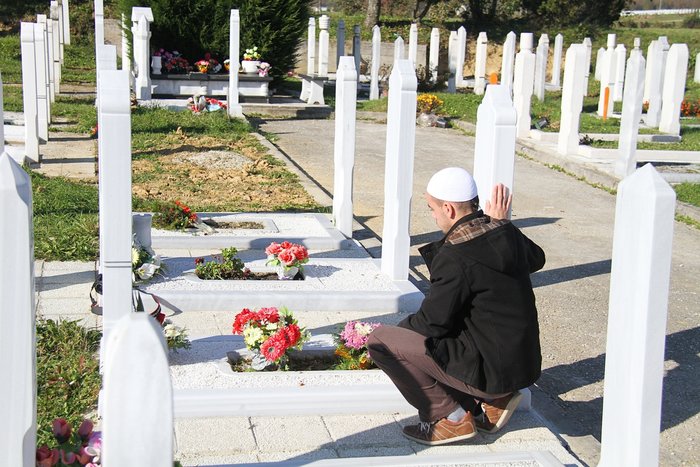 kabir-ziyaretinde-okunacak-dualar-mezarlik-ziyaretinde-hangi-sure-dua-okunur-1773904951458.jpg Mezarlık ziyaretinde hangi sure, dua okunur?