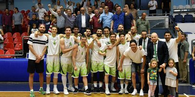 Basketbol Adamları Derneği'nden Başkan Ergün'e onur ödülü