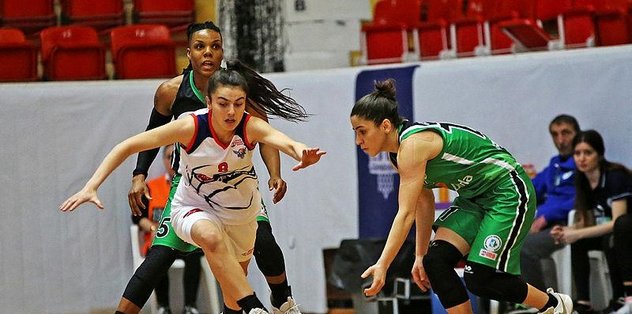 Gündoğdu Adana'dan rahat galibiyet