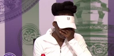 Venus Williams gözyaşlarına boğuldu