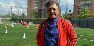 Vural, Arsenal idmanında!