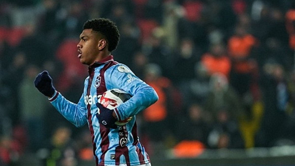 Felipe Augusto boş geçmedi